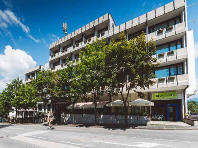 בלד Hotel Krim מראה חיצוני תמונה