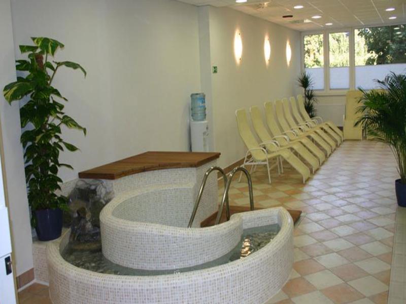 בלד Hotel Krim מראה חיצוני תמונה